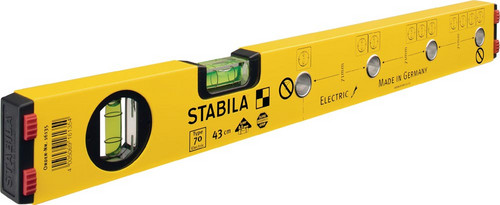 E401300